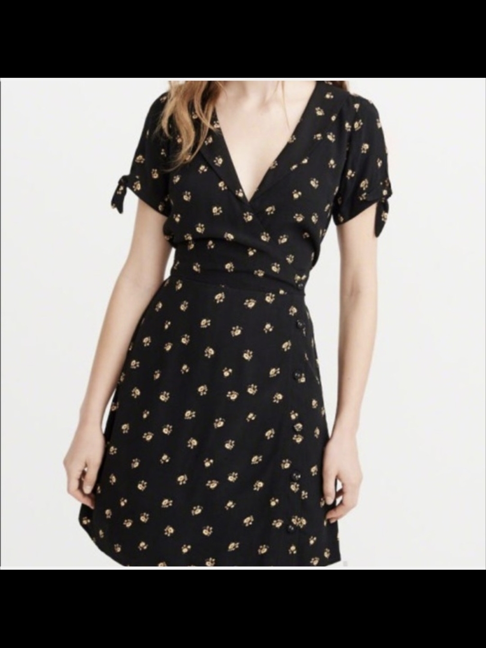 Abercrombie & Fitch Black Mini Wrap Dress Floral Size Medium Y2K Babydoll